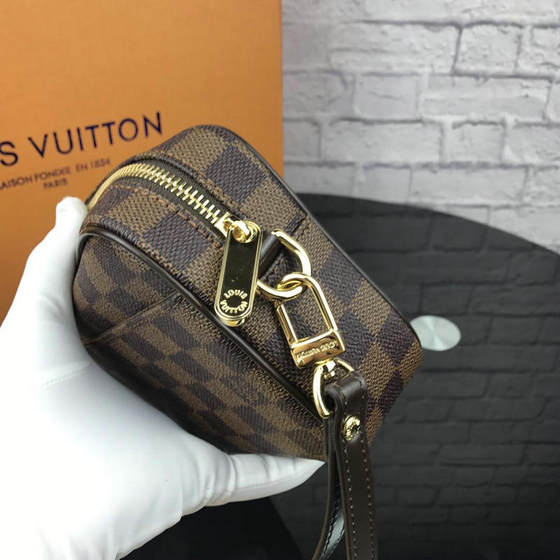 FASH LOUIS VUITTON Bags 19T1L0458