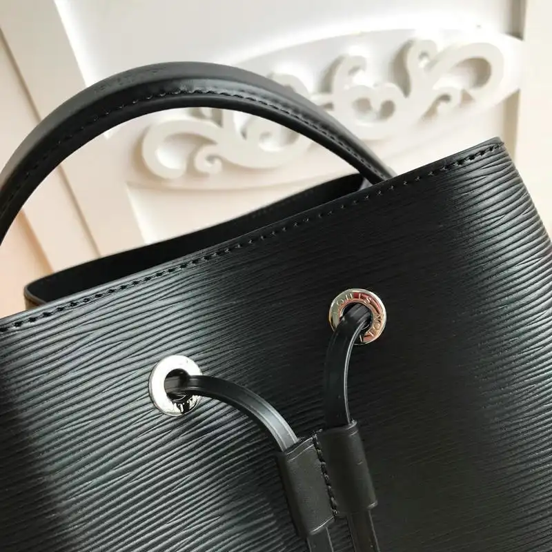 Fashionrepsfam ru LV Bags 19T1L0461