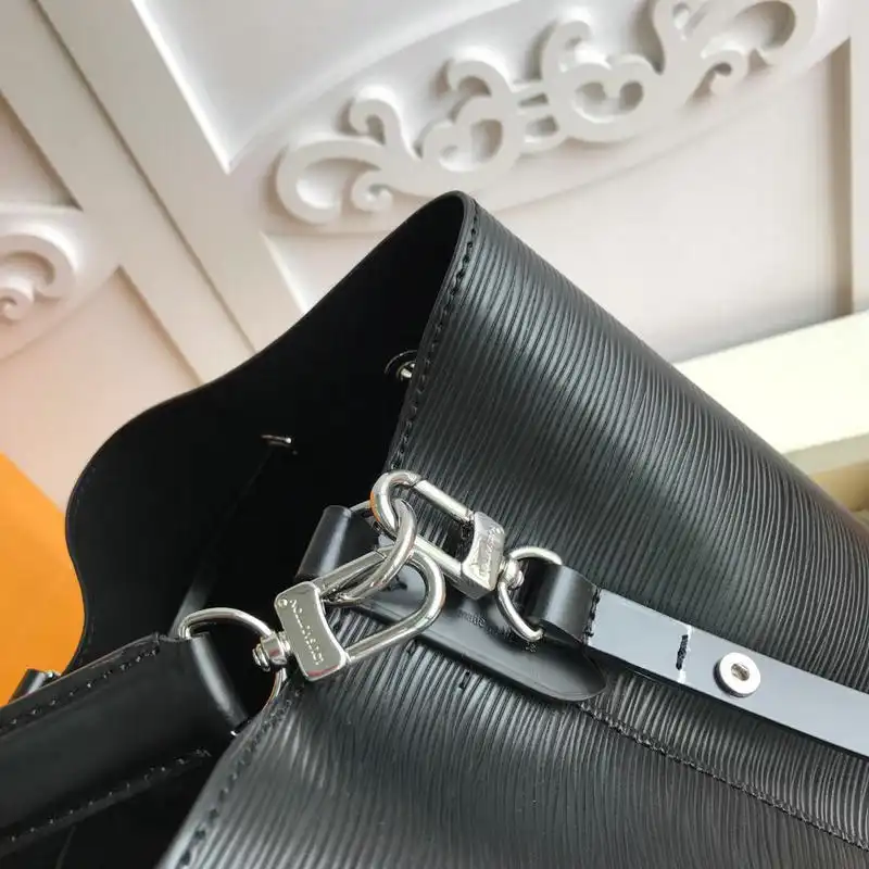 Fashionrepsfam ru LV Bags 19T1L0461