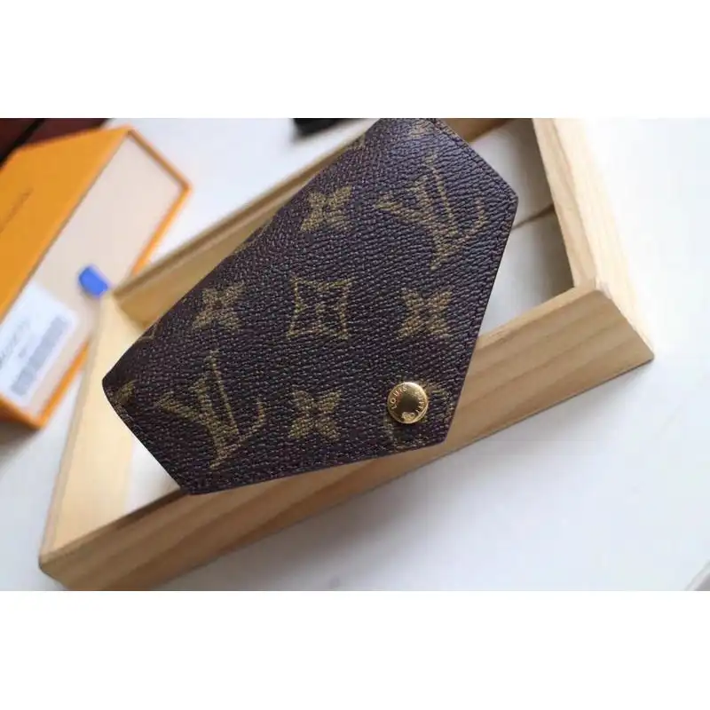 Fashionrepsfam ru LV Bags 19T1L0474