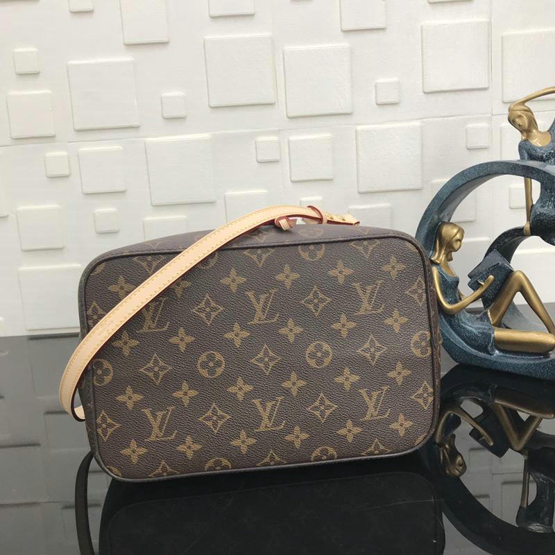 FASH LOUIS VUITTON Bags 19T1L0498