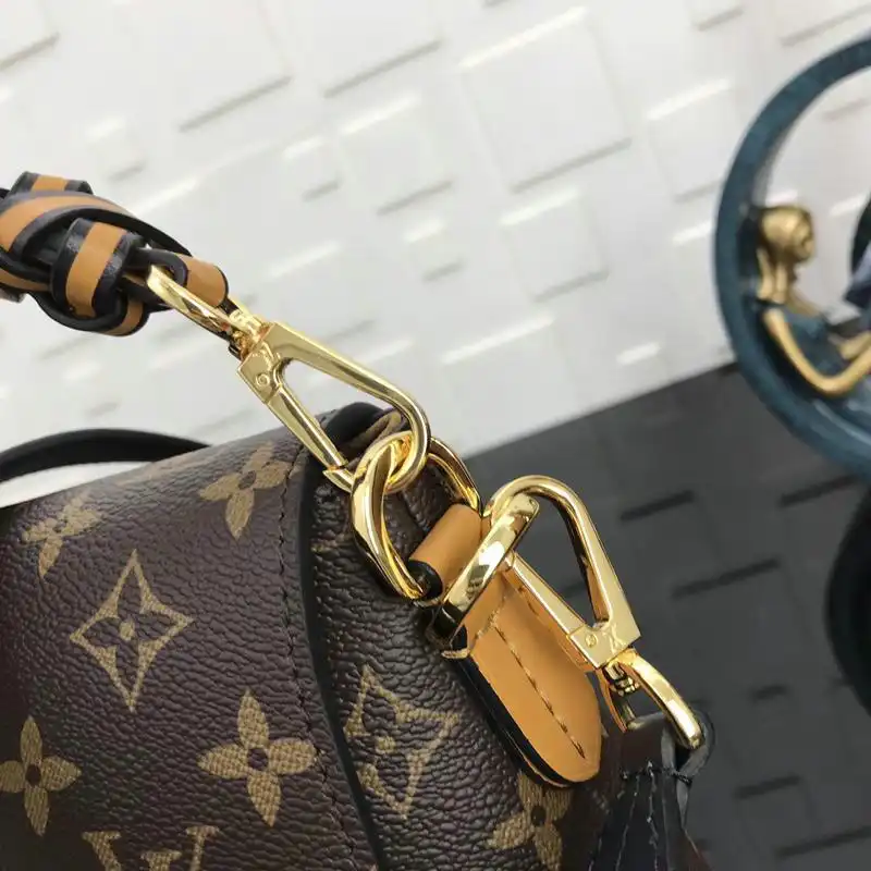 LV Bags 19T1L0500