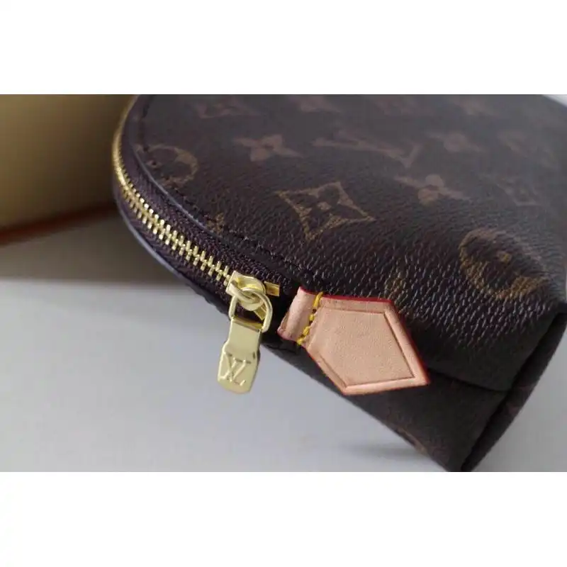 LV Bags 19T1L0502