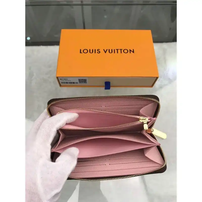 LV Bags 19T1L0512