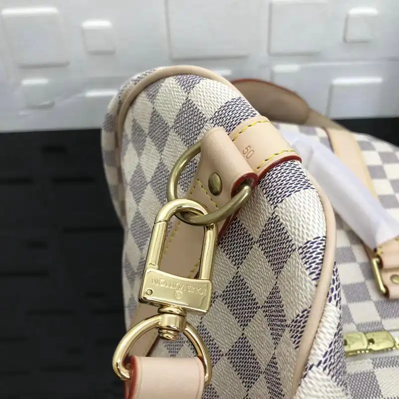 LV Bags 19T1L0527