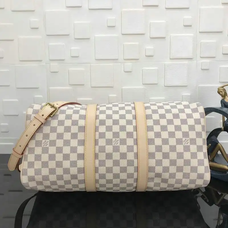 LV Bags 19T1L0527