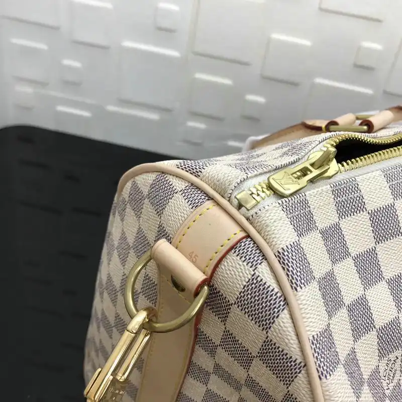 LV Bags 19T1L0527