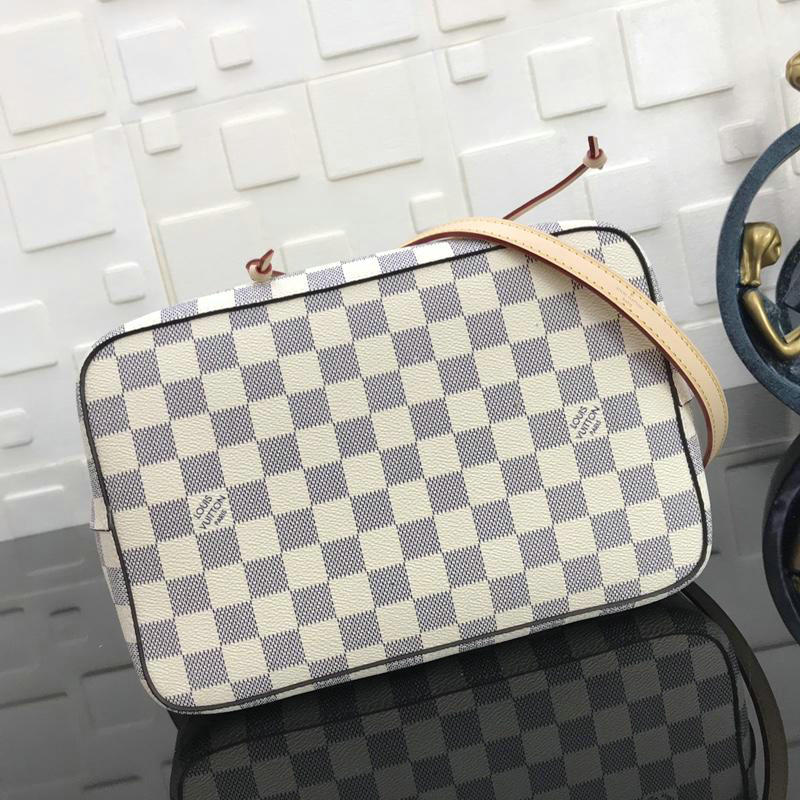 FASH LOUIS VUITTON Bags 19T1L0528