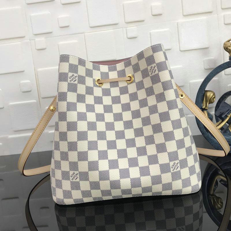 FASH LOUIS VUITTON Bags 19T1L0528