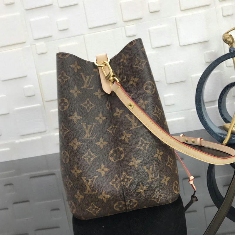 FASH LOUIS VUITTON Bags 19T1L0529