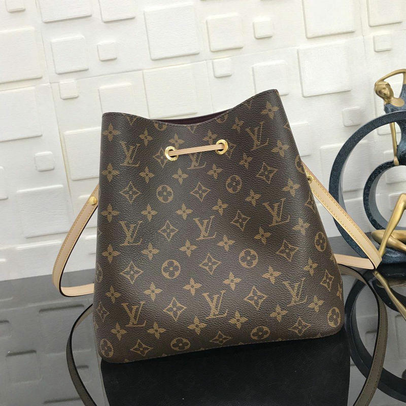 FASH LOUIS VUITTON Bags 19T1L0529