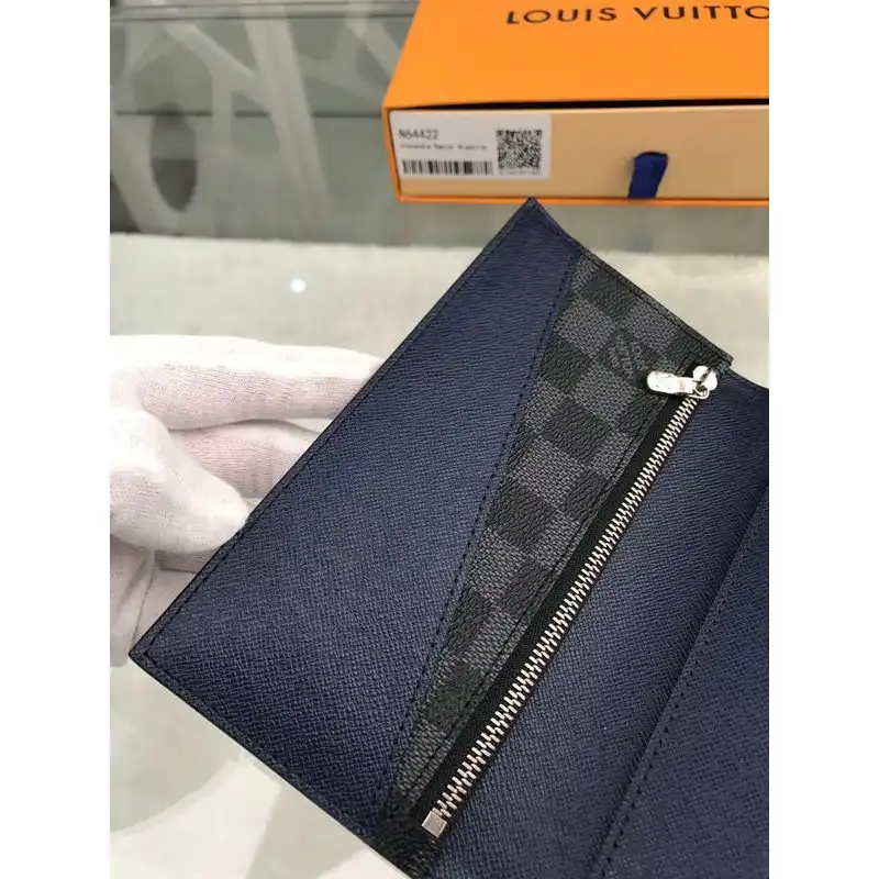 LV Bags 19T1L0530