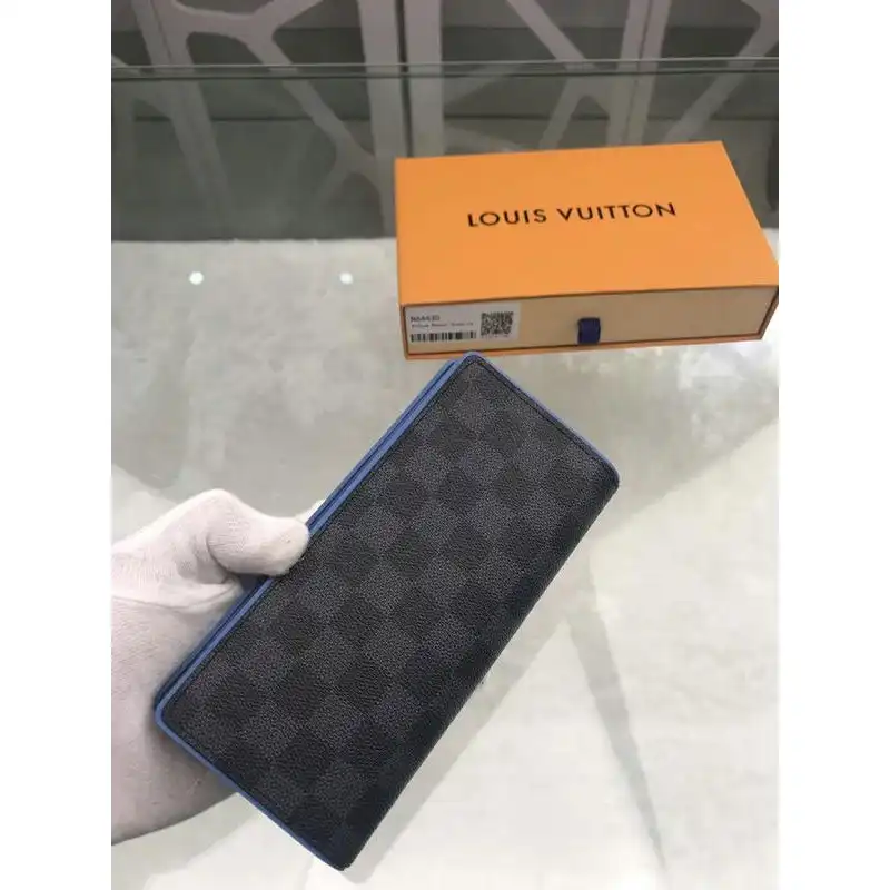 LV Bags 19T1L0535