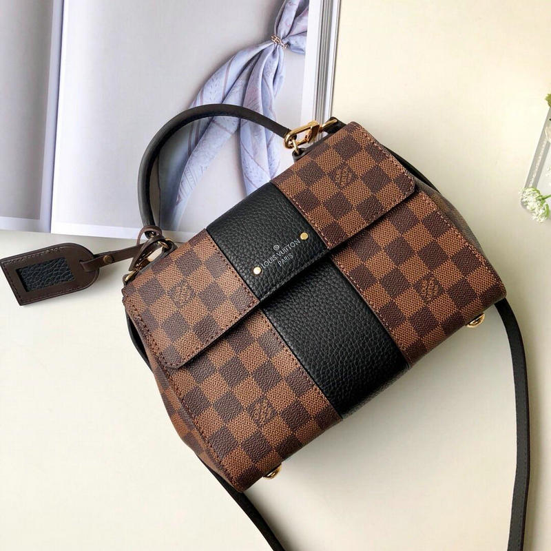 FASH LOUIS VUITTON Bags 19T1L0537