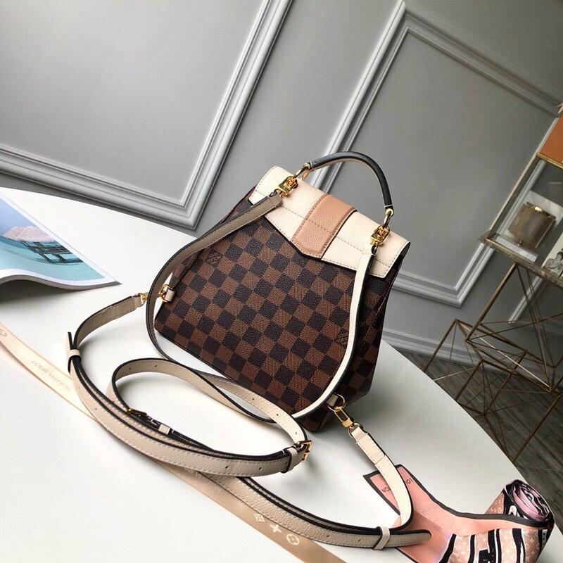 FASH LOUIS VUITTON Bags 19T1L0539