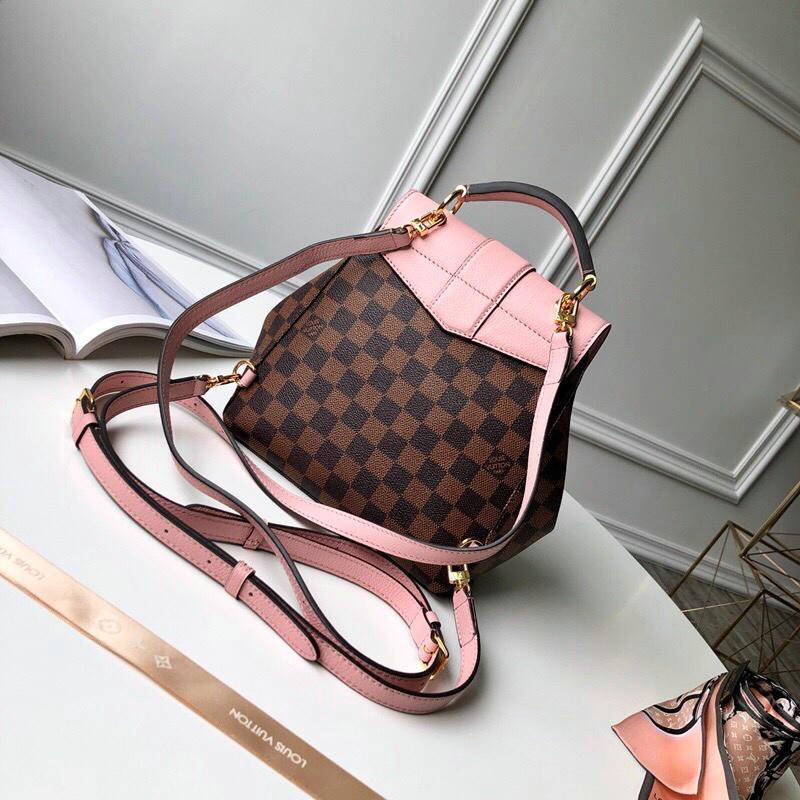 FASH LOUIS VUITTON Bags 19T1L0540