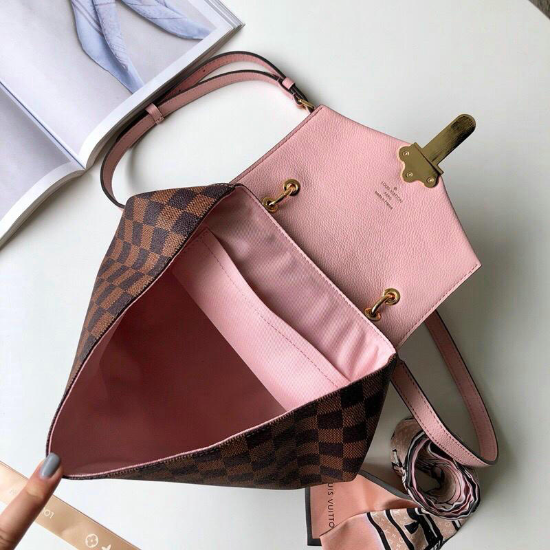 FASH LOUIS VUITTON Bags 19T1L0540