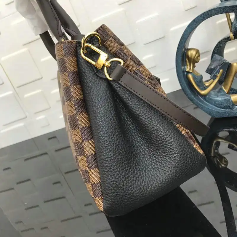 LV Bags 19T1L0548