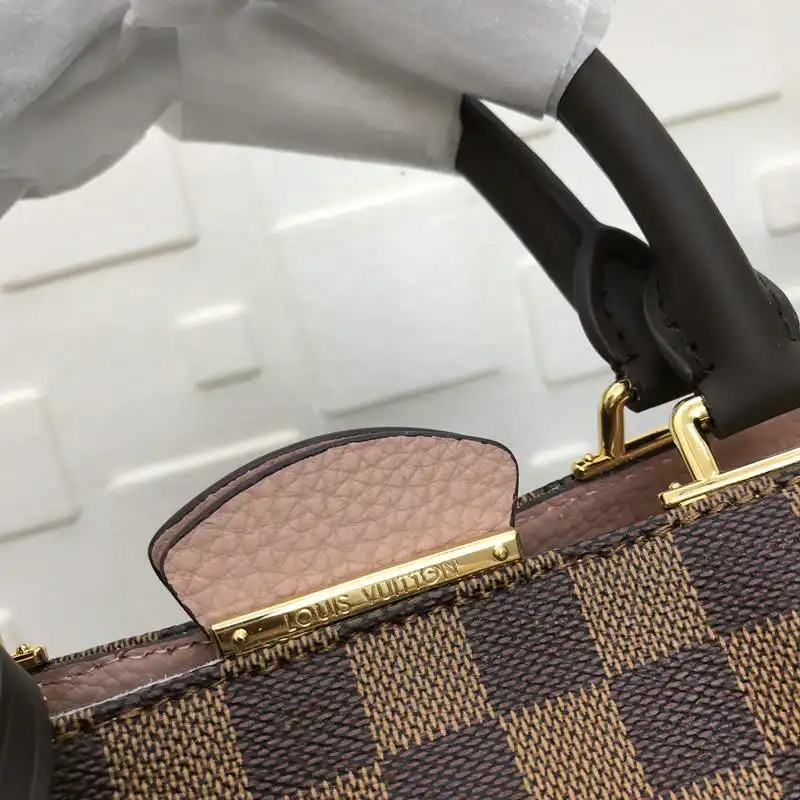 LV Bags 19T1L0549