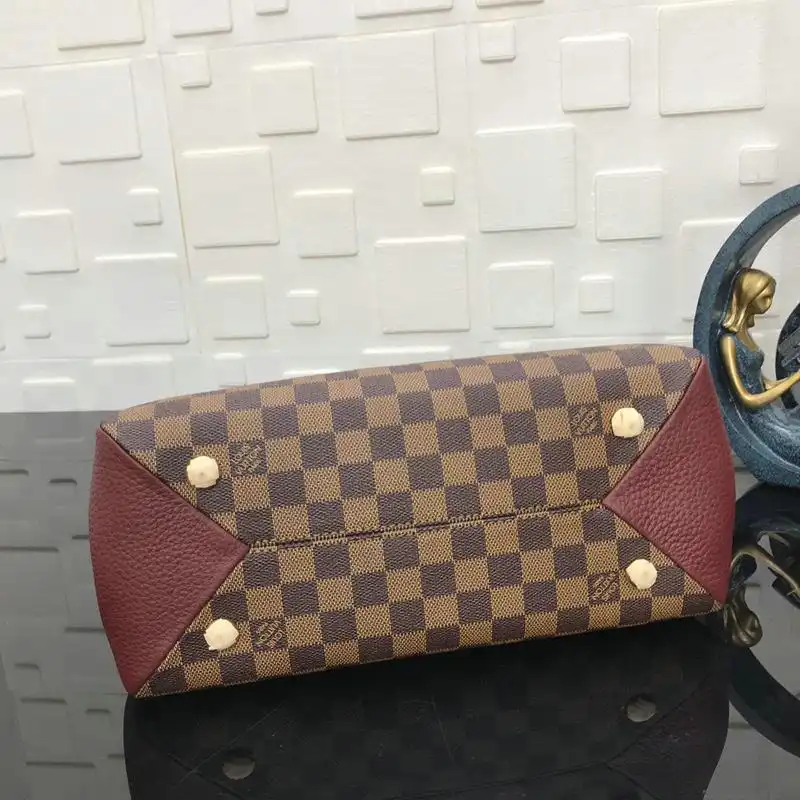 LV Bags 19T1L0550