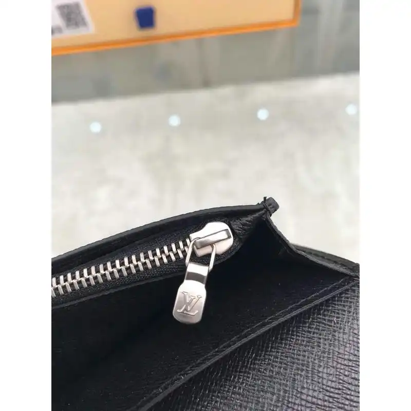 FASH LOUIS VUITTON Bags 19T1L0584