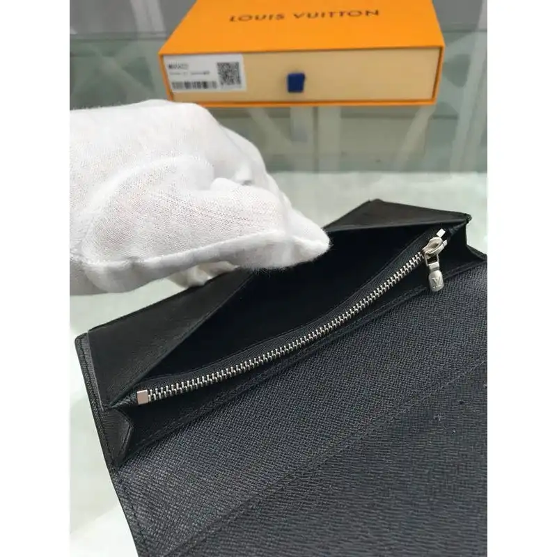 FASH LOUIS VUITTON Bags 19T1L0584