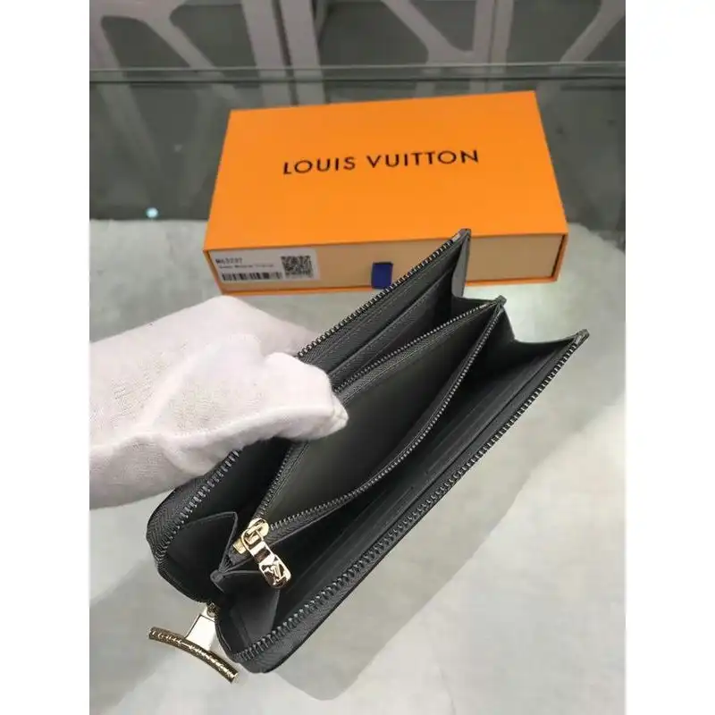 FASH LOUIS VUITTON Bags 19T1L0596