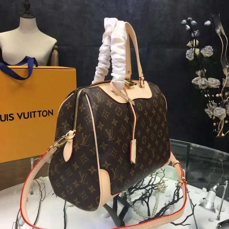 Fashionrepsfam ru LV Bags 19T1L0606