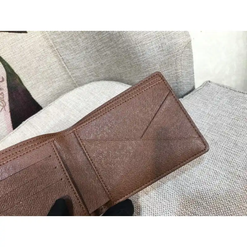 LV Bags 19T1L0619