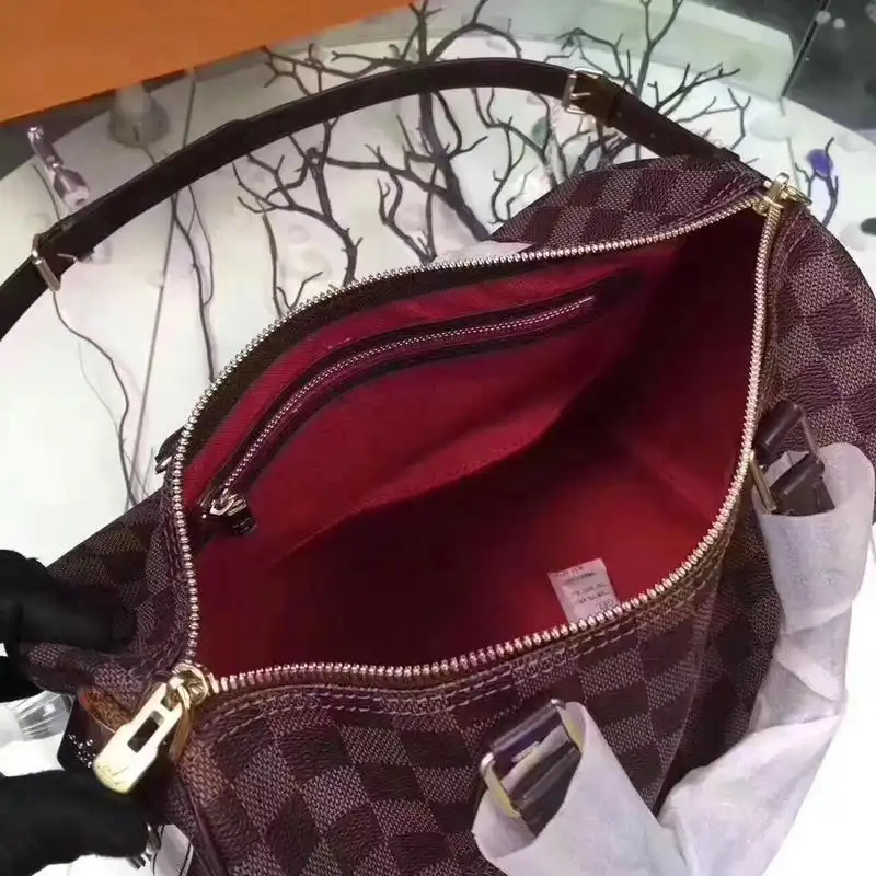 LV Bags 19T1L0627