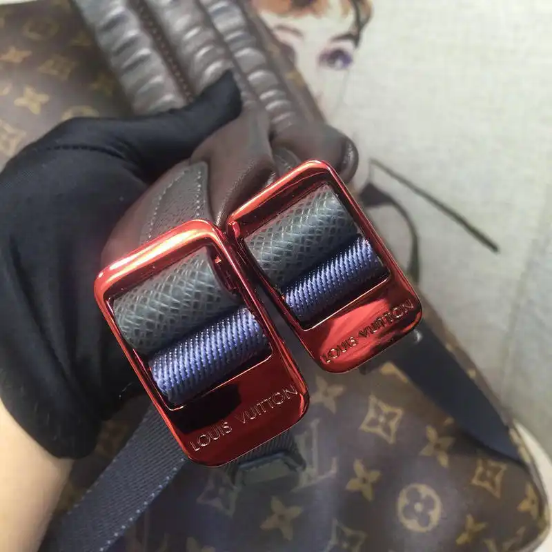 LV Bags 19T1L0639