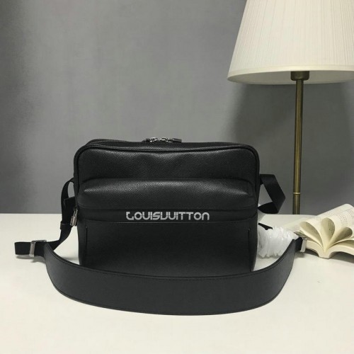 FASH LOUIS VUITTON Bags 19T1L0079