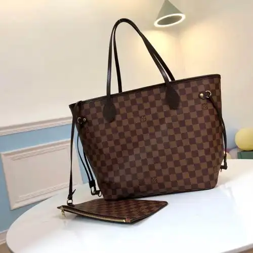 LV Bags 19T1L0101