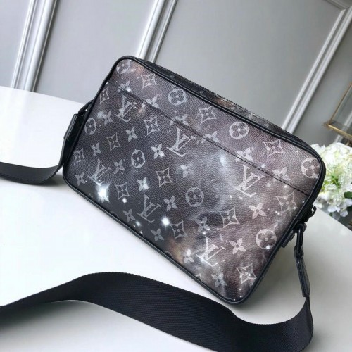 FASH LOUIS VUITTON Bags 19T1L0206