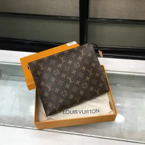 FASH LOUIS VUITTON Bags 19T1L0234