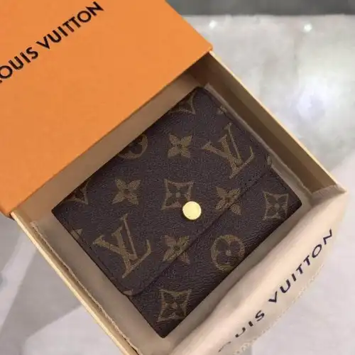 LV Bags 19T1L0272