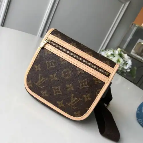 LV Bags 19T1L0302