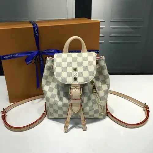 LV Bags 19T1L0414