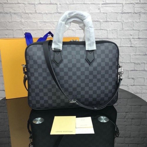 FASH LOUIS VUITTON Bags 19T1L0453