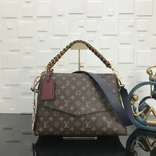 LV Bags 19T1L0500