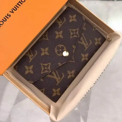 LV Bags 19T1L0505