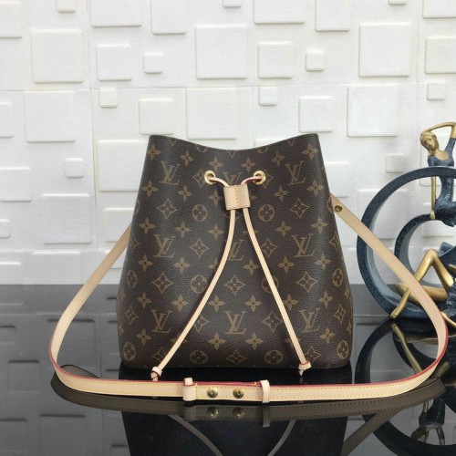 FASH LOUIS VUITTON Bags 19T1L0529