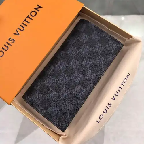 FASH LOUIS VUITTON Bags 19T1L0530