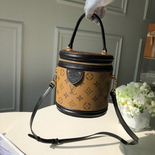 FASH LOUIS VUITTON Bags 19T1L0555