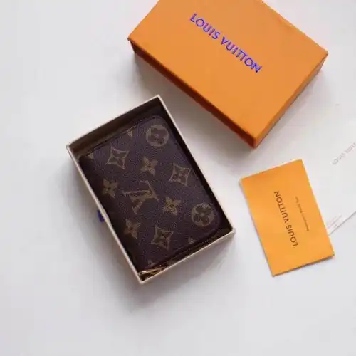 FASH LOUIS VUITTON Bags 19T1L0560