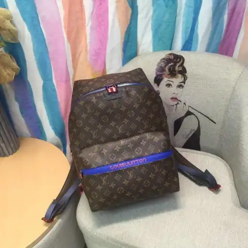 FASH LOUIS VUITTON Bags 19T1L0639