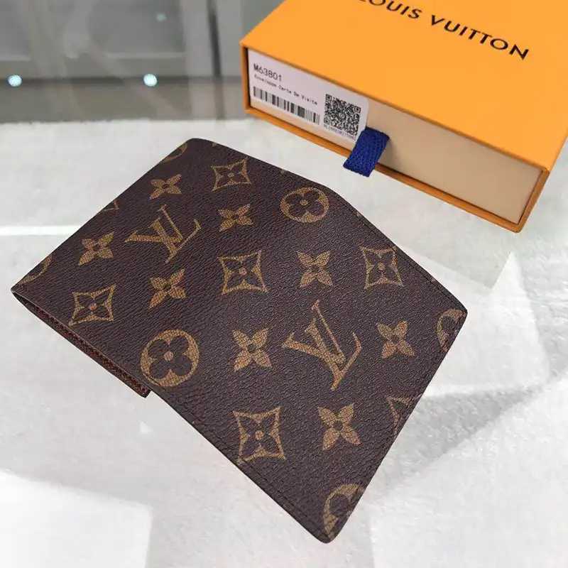 FASH LOUIS VUITTON Bags 19T1L0647