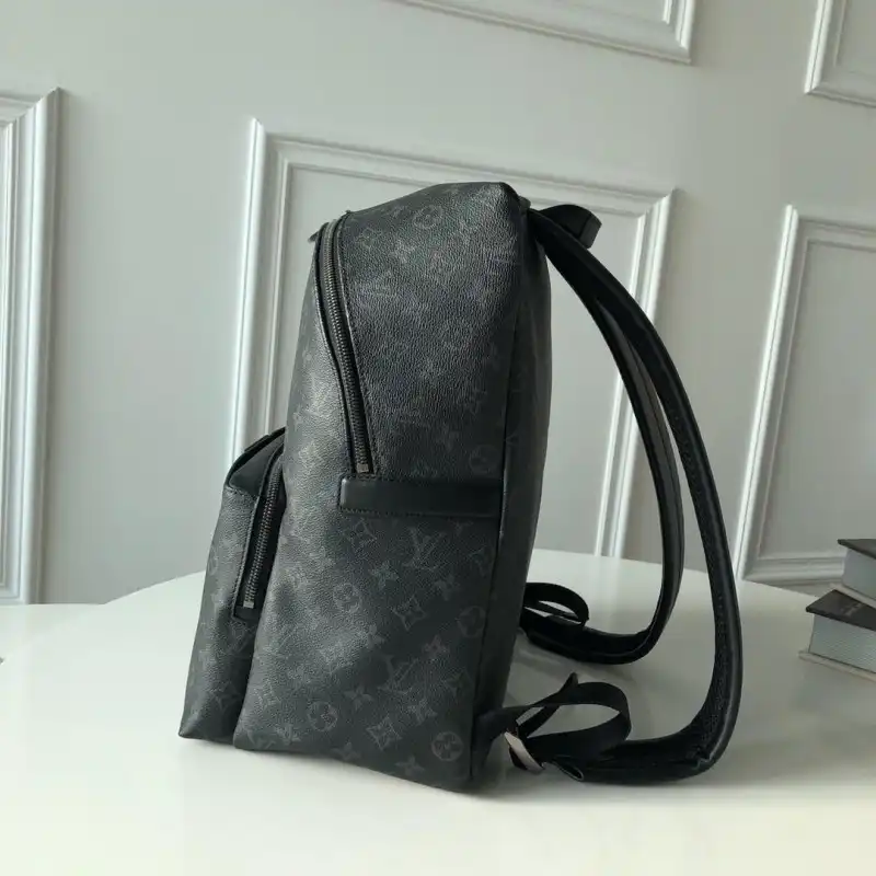 LV Bags 19T1L0678