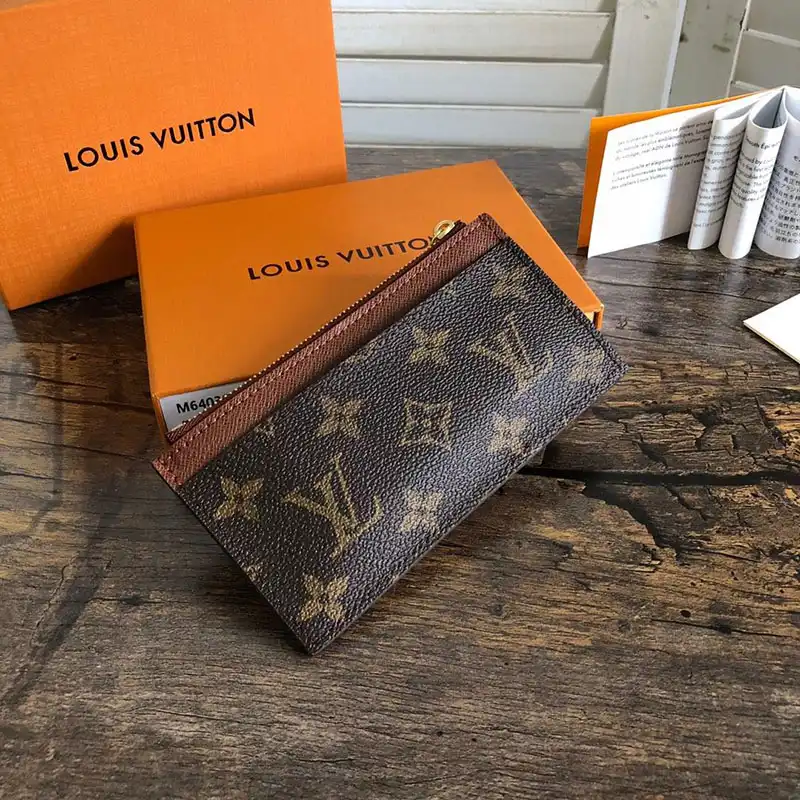 FASH LOUIS VUITTON Bags 19T1L0682