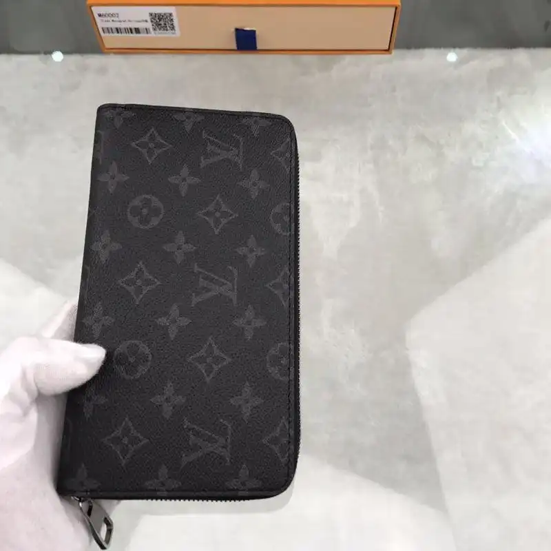 FASH LOUIS VUITTON Bags 19T1L0683